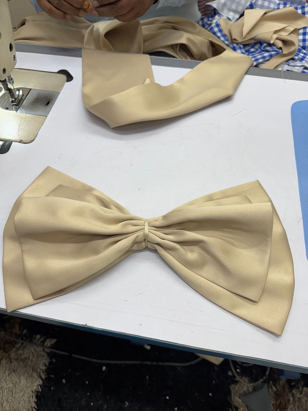 Vintage Pearl Bow Glow Dress